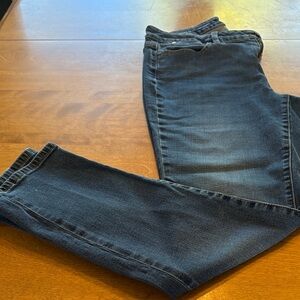 Women’s jeans